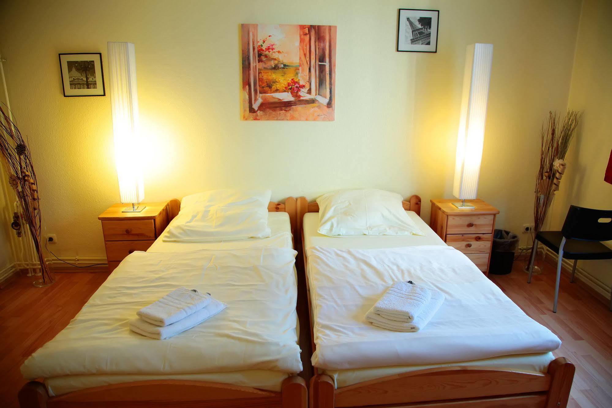Boardinghouse Mundsburg Aparthotel Hamburg-Harburg Exteriör bild