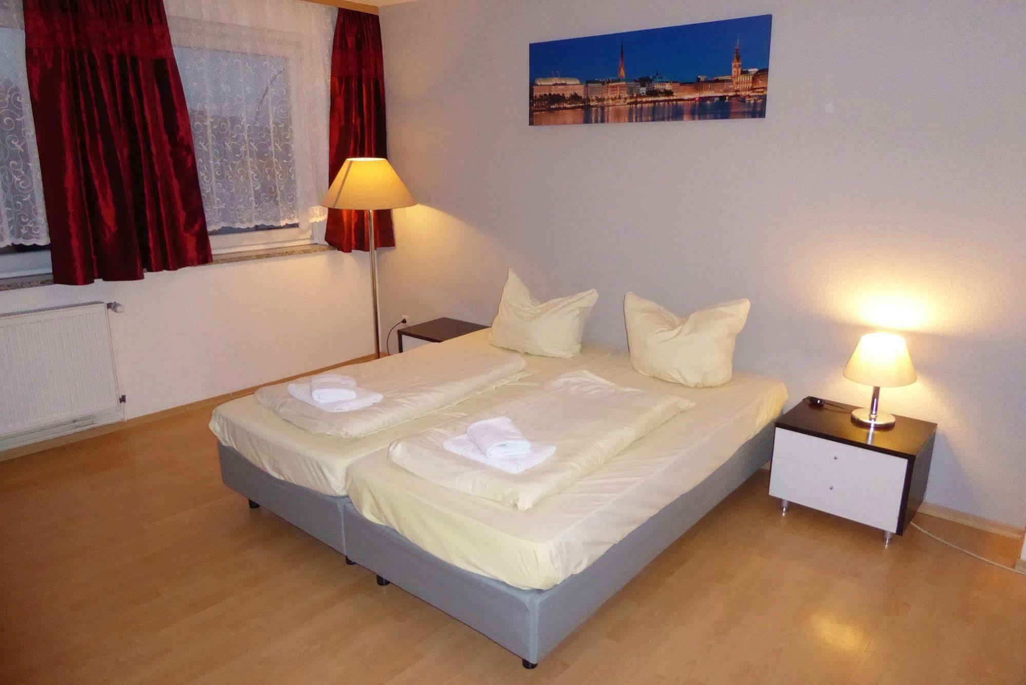 Boardinghouse Mundsburg Aparthotel Hamburg-Harburg Exteriör bild