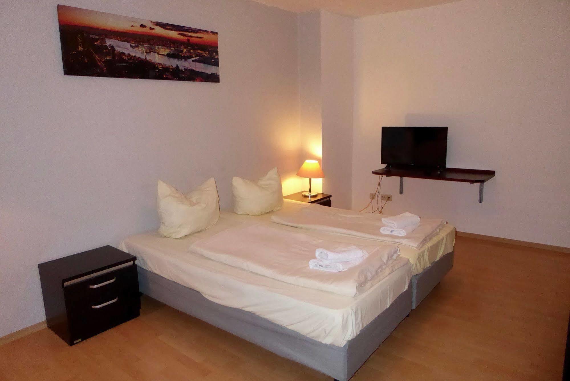 Boardinghouse Mundsburg Aparthotel Hamburg-Harburg Exteriör bild